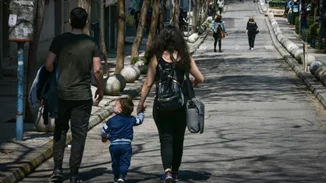 Καιρός | Ανοιξιάτικο το Σαββατοκύριακο με άνοδο της θερμοκρασίας - Πού θα βρέξει σήμερα