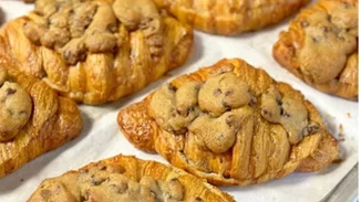 Γιατί στο Παρίσι κάνουν ουρές για να φάνε crookies;