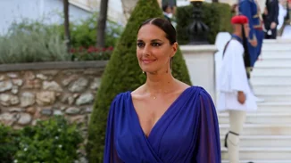 Νόνη Δούνια | Ο γιος της πηγαίνει στο στρατό - "Καλή θητεία λεβέντη μου"