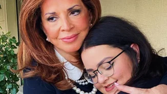 Η Μαριτίνα Ντενίση έγινε 21 | Η σπάνια φωτογραφία από την παιδική της ηλικία και οι ευχές της μητέρας της