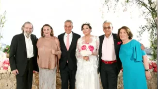 Όλγα Κεφαλογιάννη | Οι λεπτομέρειες του νυφικού που έραψε η μοδίστρα της (pic)