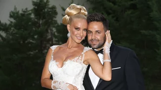 Blast from the past | 5+1 bridal χτενίσματα από γνωστές Ελληνίδες και ο λόγος που μας απογοήτευσαν