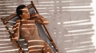 Αυτό είναι το μαγιό που αγοράζουν πιστά οι Γαλλίδες fashionistas κάθε καλοκαίρι