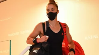 Θρίαμβος της Μαρίας Σάκκαρη | Ιστορική πρόκριση στα ημιτελικά του Roland Garros