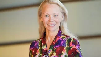 Pamela Anderson | Το retro bob της είναι η τέλεια πρόταση για γυναίκες με ώριμη επιδερμίδα και στιλ