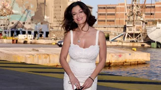 Δωροθέα Μερκούρη | Η θεραπεία που κάνει την επιδερμίδα της να λάμπει