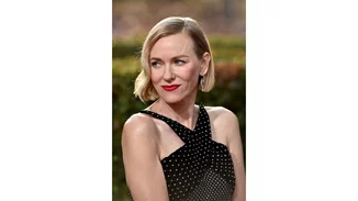 Naomi Watts | Η όμορφη φωτογραφία του γιου της για τα 13α γενέθλιά του