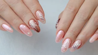 Τα γιορτινά μανικιούρ που θα σε γεμίσουν κομπλιμέντα