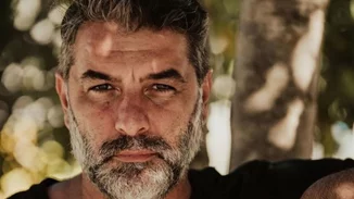 Βασίλης Μπισμπίκης | Για κρεατοφαγικό δείπνο στο κέντρο της Αθήνας