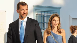 H βασίλισσα Letizia στις Σπέτσες για τον γάμο του Νικόλαου Ντε Γκρες