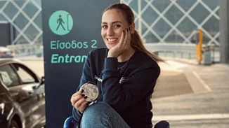 Λύγισε η Άννα Κορακάκη | Η εξομολόγηση με λυγμούς για τη δυσλειτουργία στα μάτια - "Δυστυχώς, δεν το προλάβαμε"