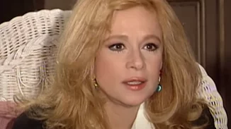 Όταν η Αλίκη Βουγιουκλάκη πήρε συνέντευξη από τη Ζωή Λάσκαρη