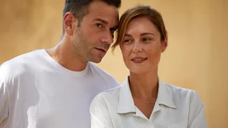 Ο Τάσος Ιορδανίδης έχει γίνει viral στο TikTok χάρη του 10χρονου γιου του | Τα απολαυστικά βίντεό του