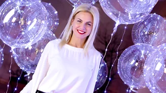 Καλοκαίρι στο γραφείο | Πώς θα δημιουργήσεις ένα κομψό σύνολο σύμφωνα με τη Χριστίνα Κοντοβά