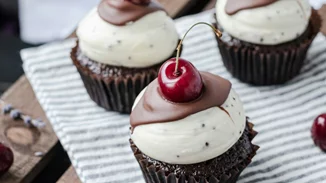 Ποιοι γιορτάζουν σήμερα, 16 Οκτωβρίου