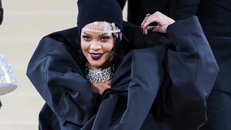H Rihanna μέσω του ιδρύματός της έκανε δωρεά 15 εκατ. δολ. σε οργανώσεις κλιματικής δικαιοσύνης