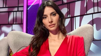 Rocio Crusset | Ποια είναι η Ισπανίδα καλλονή σωσίας της Ηλιάνας Παπαγεωργίου;