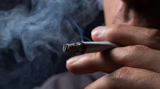 Διαπρέπουμε στο κάπνισμα | Η Ελλάδα στην 6η θέση των χωρών με τους περισσότερους καπνιστές