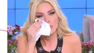 Κατερίνα Καινούργιου | "Μου γράφουν να πεθάνω και να μην κάνω ποτέ παιδί" (βίντεο)