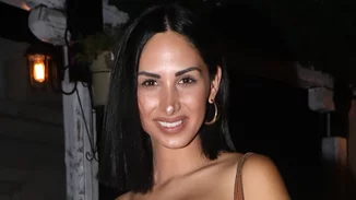 Τέλος το μελαχρινό | Η τραγουδίστρια Λένα Ζευγάρα άλλαξε τα μαλλιά της και είναι μία άλλη