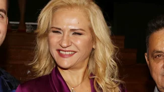 Μπέσυ Μάλφα | Τέλος στο ξανθό - Η τεράστια αλλαγή στην εμφάνισή της