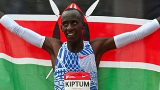 Σκοτώθηκε σε τροχαίο ο 24χρονος κάτοχος του παγκοσμίου ρεκόρ Μαραθωνίου, Kelvin Kiptum