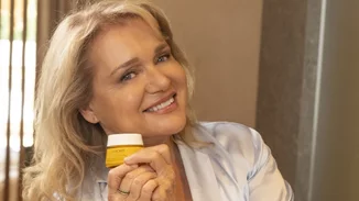 Αυτή είναι η πιο αξιέπαινη καμπάνια για την περιποίηση της επιδερμίδας στην εμμηνόπαυση