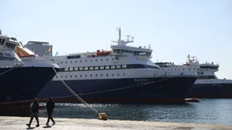 Αυξημένη η κίνηση στα λιμάνια ενόψει του Πάσχα - Μέτρα από το λιμενικό σώμα