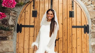 Η Mariah Riddlesprigger μοιράστηκε τις πρώτες επίσημες φωτογραφίες από το γάμο της με τον Γιάννη Αντετοκούνμπο