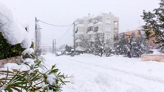 Κακοκαιρία Barbara - Πολιτική Προστασία: Αναμένεται μεγάλη χιονόπτωση από τις 11 το πρωί από το Δαχτυλίδι στην Αττική Οδό και βόρεια