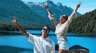 Αθηνά Οικονομάκου | Πάσχα στη γενέτειρά της με τον Μπρούνο Τσερέλα και τα παιδιά της