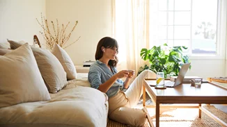 Κοστίζει κάτω από 20 ευρώ | Αυτό είναι το best seller τραπεζάκι ΙΚΕΑ που θα δώσει στυλ στο σαλόνι