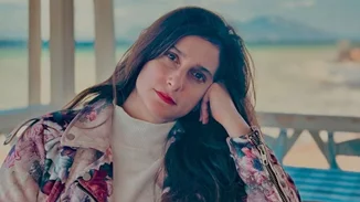 Η Μαρίνα Καλογήρου μας (ξανά) προσγείωσε απότομα στην πραγματικότητα