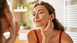 Χωρίς φάρμακα | Η πιο ασφαλής και αποτελεσματική θεραπεία για την ακμή