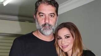 Δέσποινα Βανδή - Βασίλης Μπισμπίκης | Δέχτηκαν πρόταση για να πρωταγωνιστήσουν μαζί σε τηλεοπτική σειρά