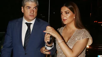 Σταματίνα Τσιμτσιλή | Συνόδευσε τον Θέμη Σοφό για να εμβολιαστεί