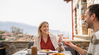 Τετραήμερο 28ης Οκτωβρίου | Αυτοί είναι οι 5 πιο οικονομικοί προορισμοί αν κλείσεις εισιτήρια σήμερα