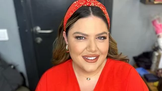 Η Δανάη Μπάρκα έκανε την ιδανική αλλαγή στα μαλλιά της για το καλοκαίρι