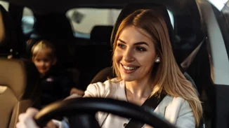 Τι αυτοκίνητο να πάρω; Βρήκαμε τα 5 αγαπημένα μας αυτοκίνητα για κάθε σύγχρονη γυναίκα