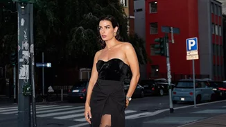 Η Τόνια Σωτηροπούλου φόρεσε το ιδανικό καλσόν για να ανανεώσεις τα looks με φορέματα ή φούστες