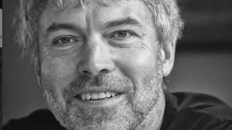 Petr Kellner | Νεκρός ο πλουσιότερος άνθρωπος της Τσεχίας σε δυστύχημα με ελικόπτερο