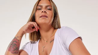 Η "Λίζα" από το "Λατρεμένοι μου γείτονες" έγινε plus size model | Δες πώς είναι σήμερα