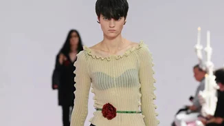 Easy DIY | Πώς θα φτιάξεις μόνη σου – και χωρίς δυσκολία- τα κομμάτια που είναι τάση