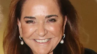 Ντόρα Μπακογιάννη | "Κάνω τις θεραπείες μου με αισιοδοξία και όλα θα πάνε καλά" (vid)