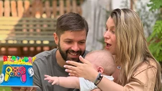 Η Κατρίνα Τσάνταλη φωτογραφίζει τον γιο της και είναι ό,τι πιο cute θα δεις σήμερα