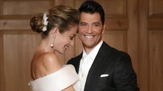 Διάσημες Ελληνίδες νύφες | Τα ιδιαίτερα αξεσουάρ μαλλιών που επέλεξαν για τη μέρα του γάμου τους