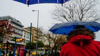 Αστατος και σήμερα ο καιρός με καταιγίδες και χαλαζοπτώσεις - Πότε θα αλλάξει το σκηνικό