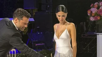 Παντρεύεσαι στον καύσωνα; Όλα τα tips για άψογο μακιγιάζ όπως της Αλεξάνδρας Νίκα