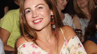 Bίκυ Φλέσσα | "Οι γυναίκες είμαστε το κέντρο του κόσμου"