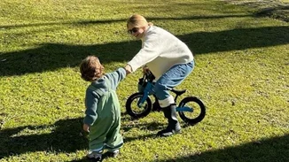 Τζένη Μπαλατσινού | Στο παραδοσιακό νησιώτικο σπίτι της στην Πάτμο & η αλλαγή στο Instagram